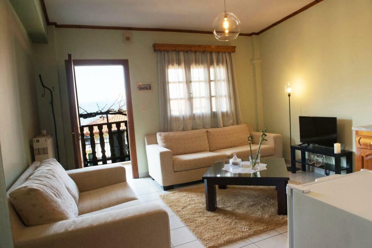 Small Town Apartment Konitsa Exterior photo