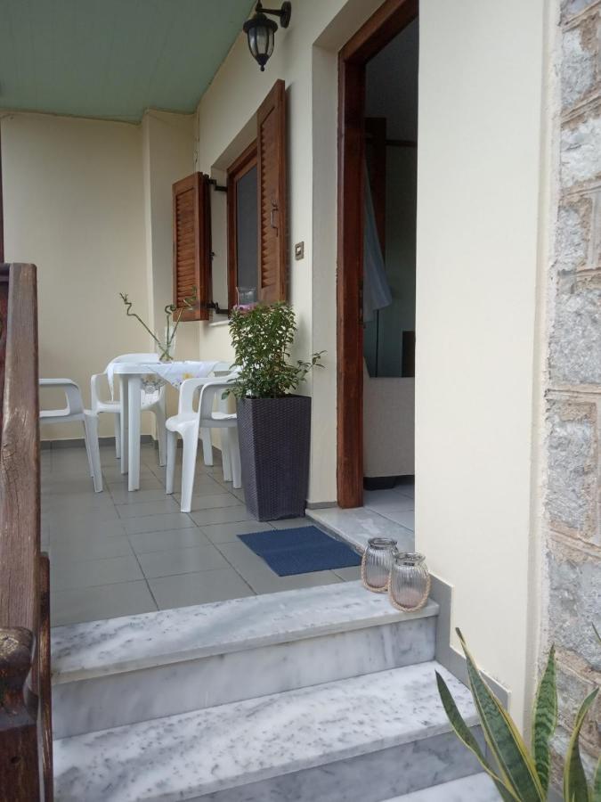 Small Town Apartment Konitsa Exterior photo